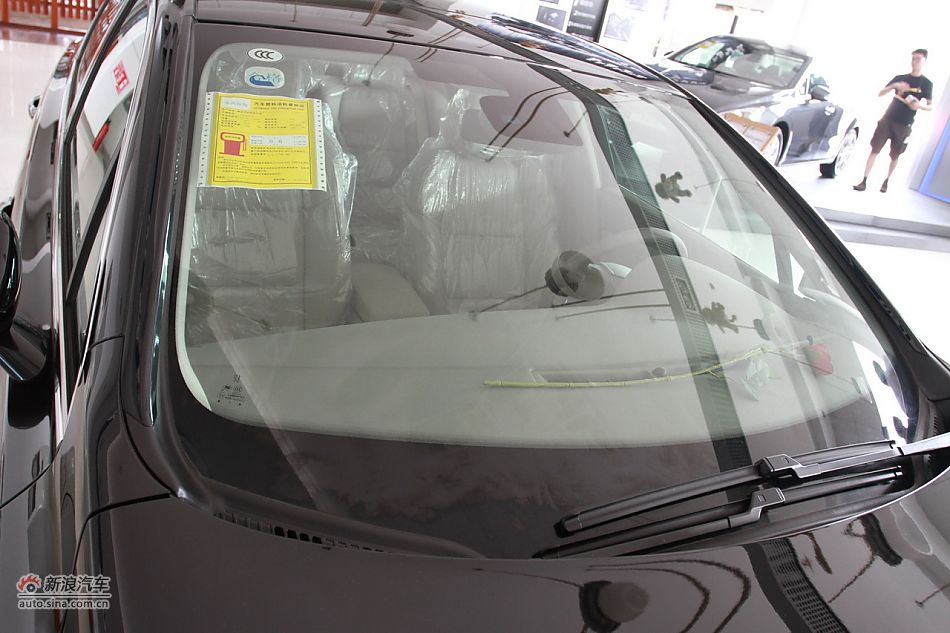 2011款标致508 2.3L自动豪华版