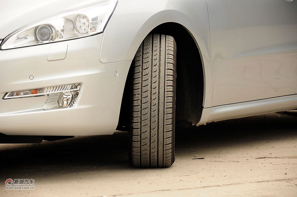 2011款标致508实拍