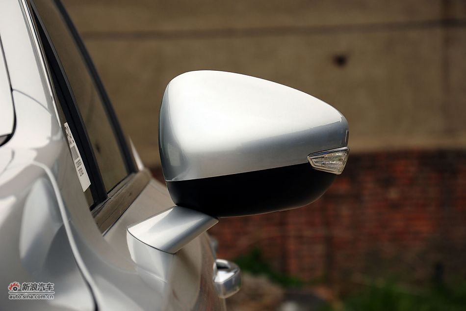 2011款标致508实拍