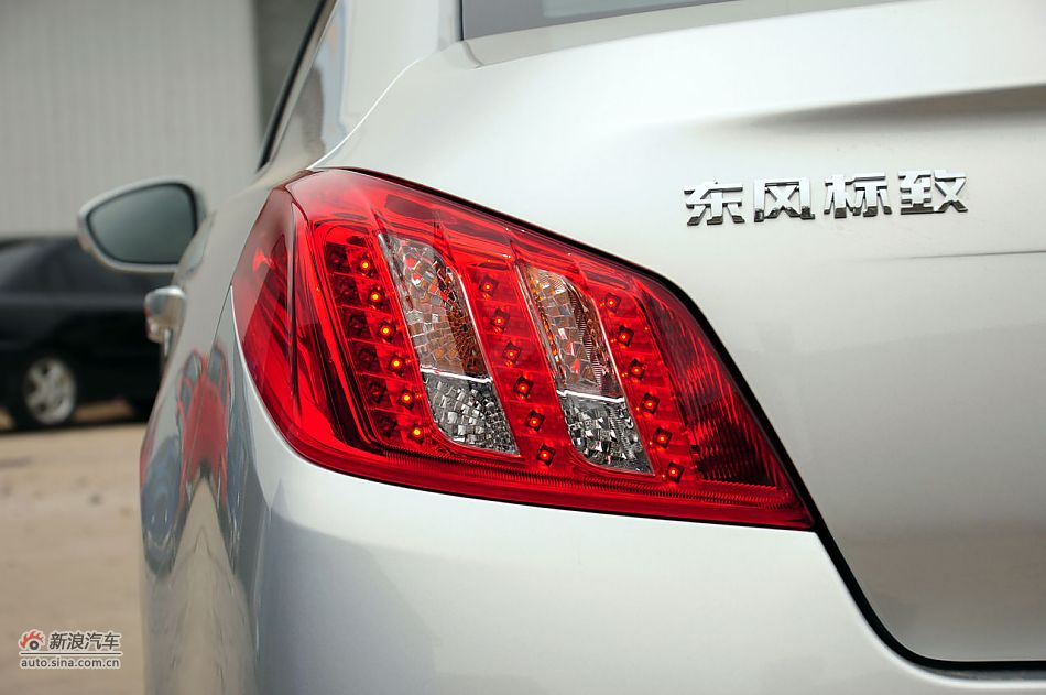 2011款标致508实拍