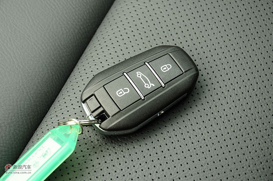 2011款标致508实拍