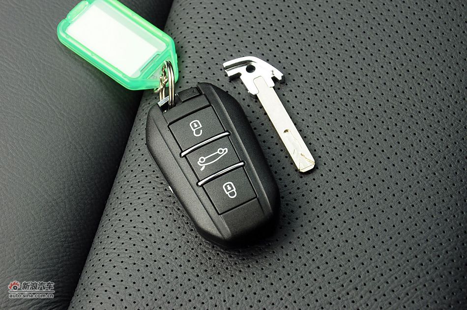 2011款标致508实拍