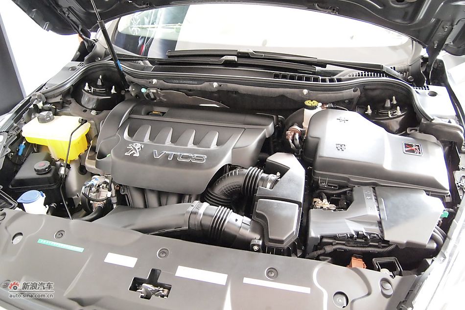 东风标致508 2.3L自动旗舰型