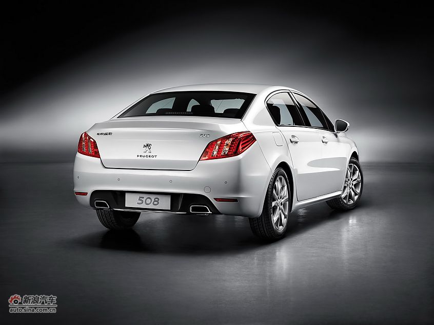 东风标致508官方资料图