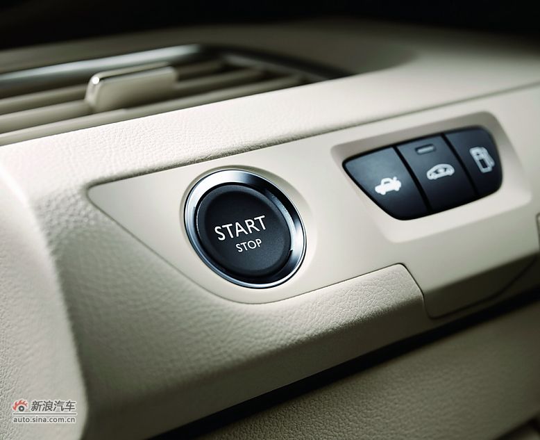 东风标致508官方资料图