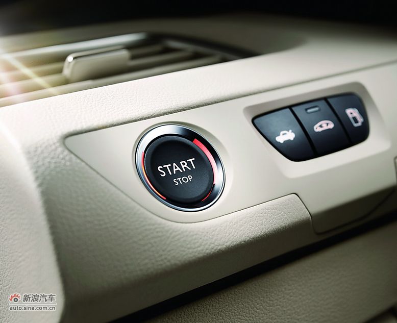 东风标致508官方资料图