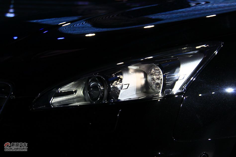 东风标致508上市现场车型外观