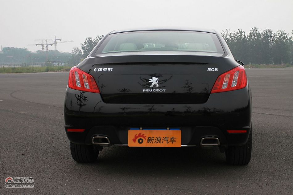 新浪试车评测东风标致508旗舰版
