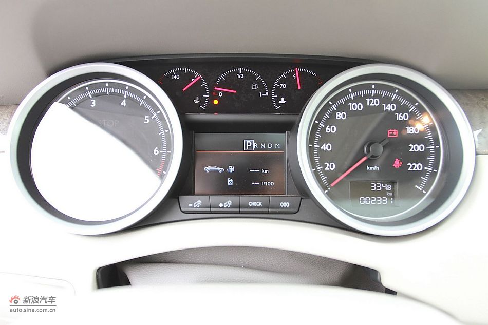 新浪试车评测东风标致508旗舰版