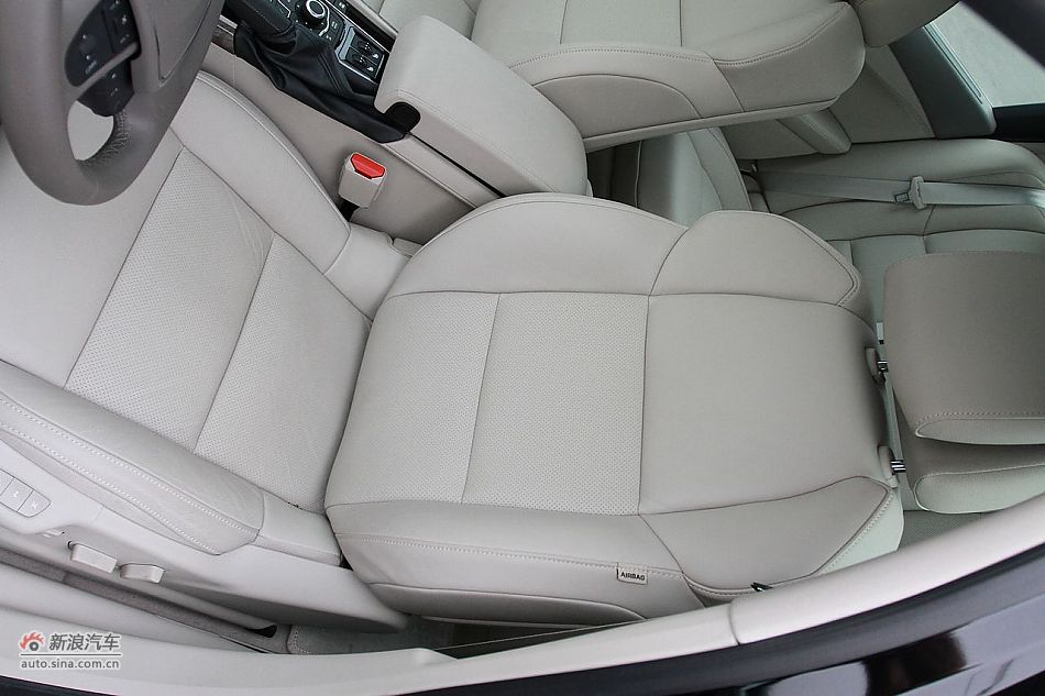 新浪试车评测东风标致508旗舰版