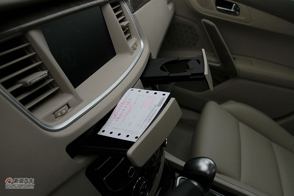 新浪试车评测东风标致508旗舰版