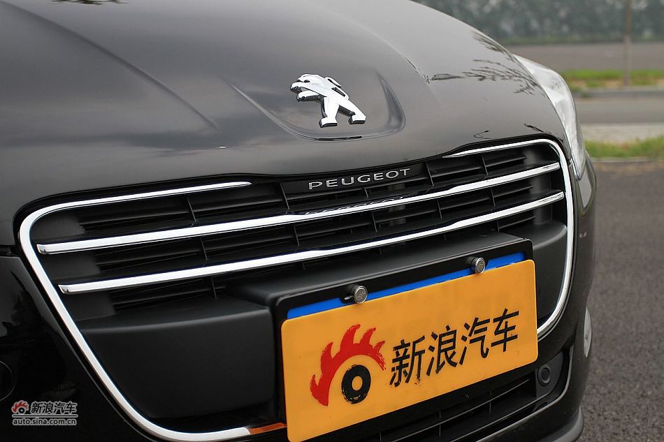 新浪试车评测东风标致508旗舰版