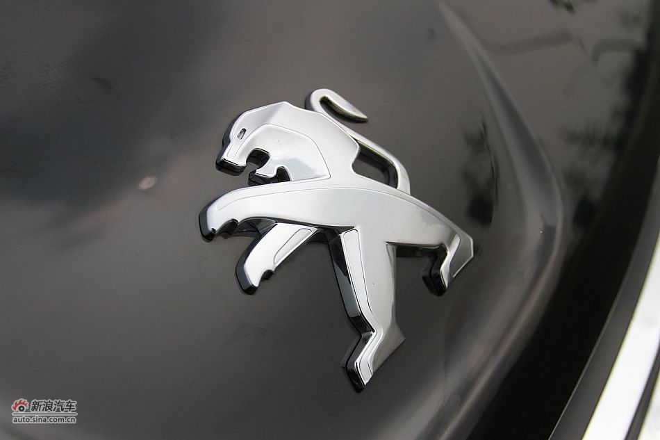 新浪试车评测东风标致508旗舰版