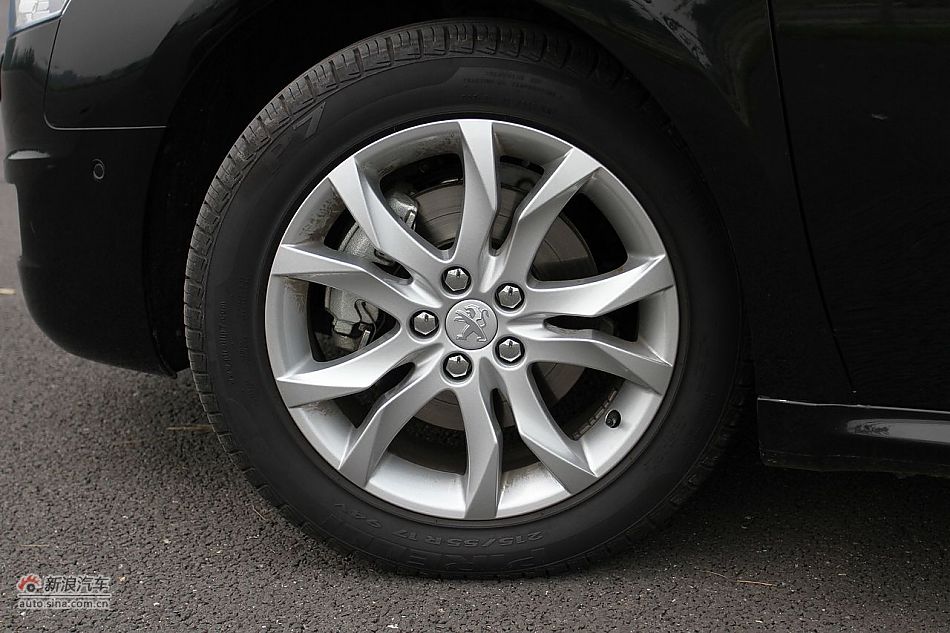 新浪试车评测东风标致508旗舰版