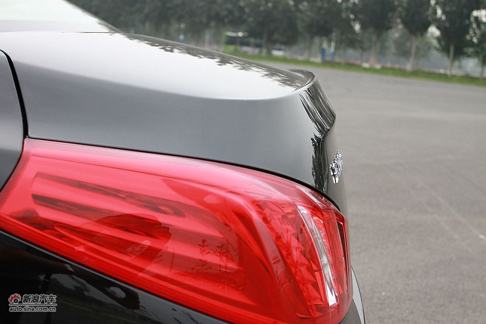 新浪试车评测东风标致508旗舰版