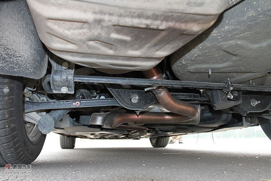 新浪试车评测东风标致508旗舰版