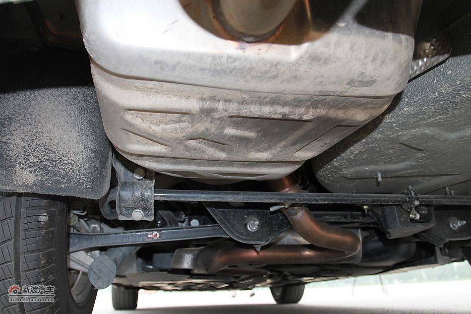 新浪试车评测东风标致508旗舰版