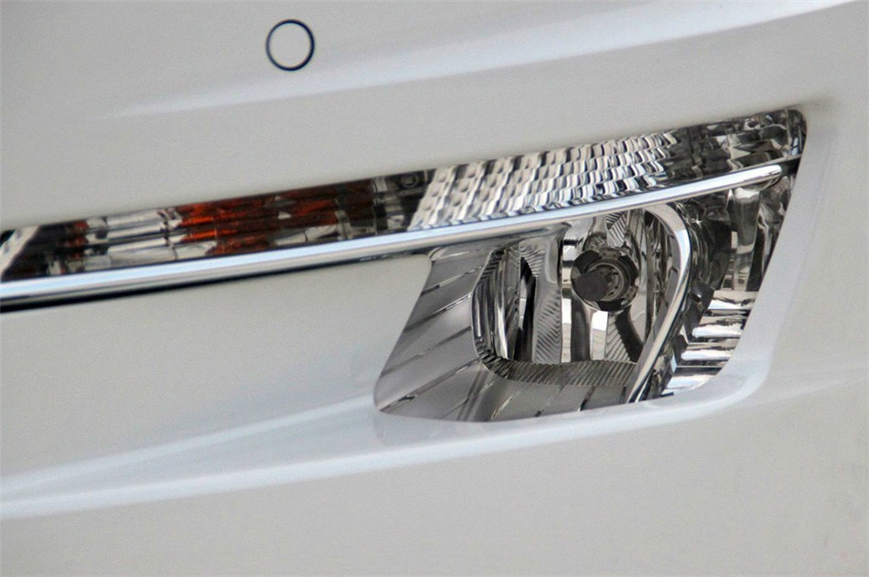 2012款东风标致508 2.0L自动经典版