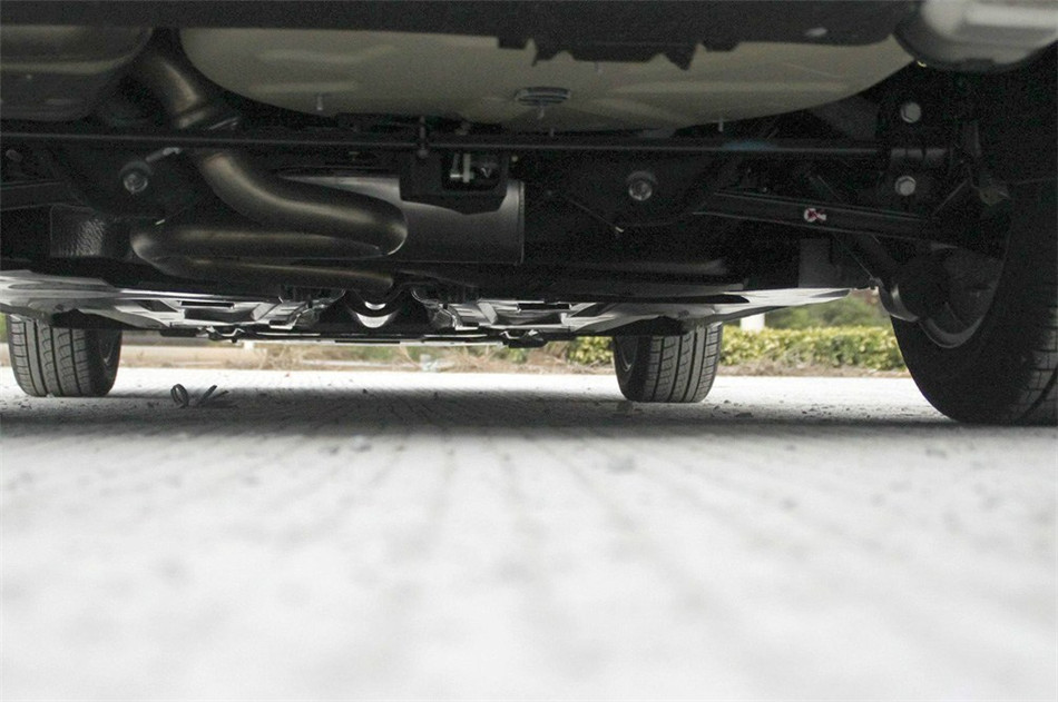 2012款东风标致508 2.0L自动经典版