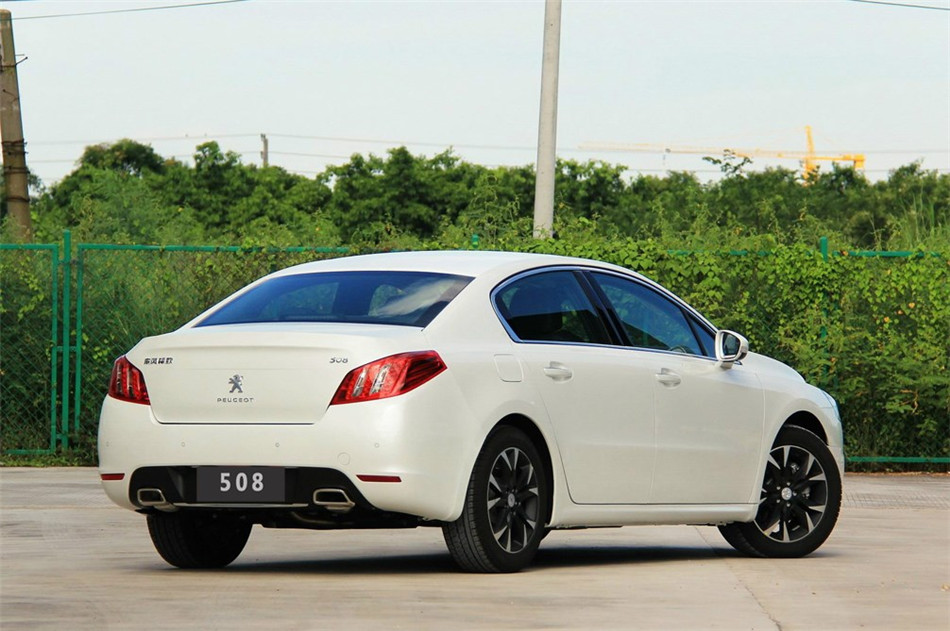 2013款东风标致508 2.3L自动两周年纪念旗舰版