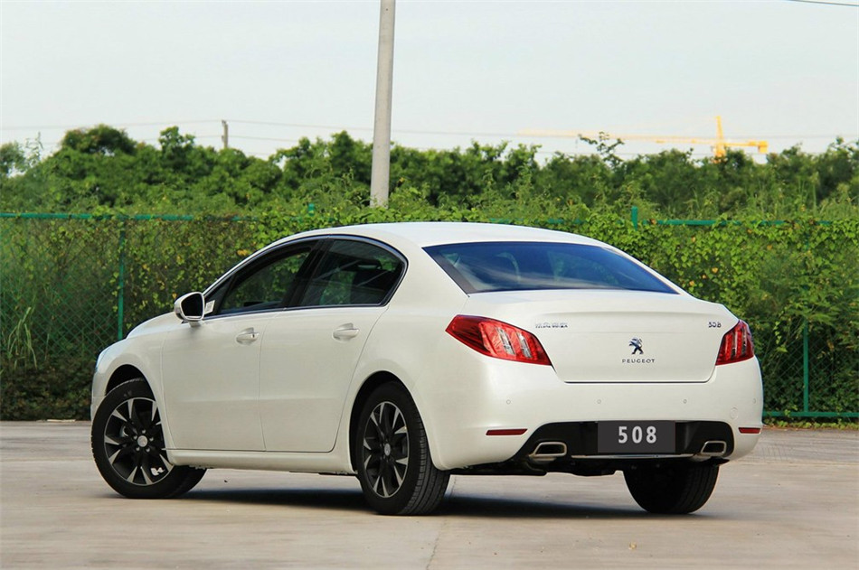 2013款东风标致508 2.3L自动两周年纪念旗舰版