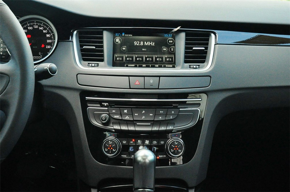 2013款东风标致508 2.3L自动两周年纪念旗舰版