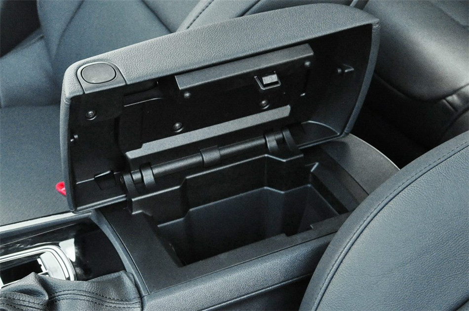 2013款东风标致508 2.3L自动两周年纪念旗舰版