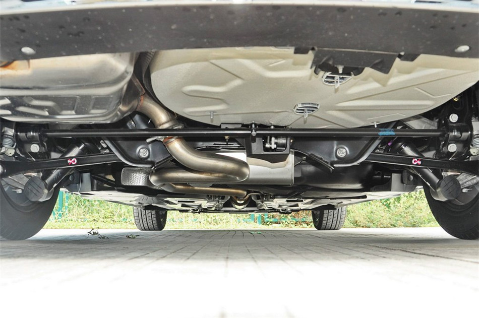 2013款东风标致508 2.3L自动两周年纪念旗舰版