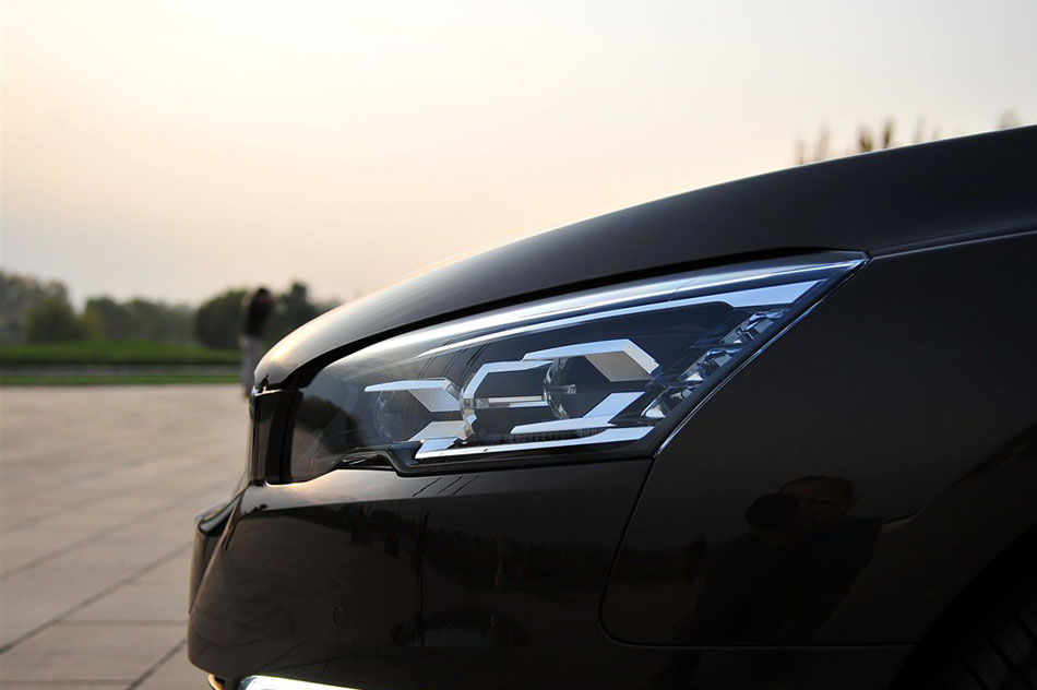 2015款 1.8THP 自动旗舰版 细节