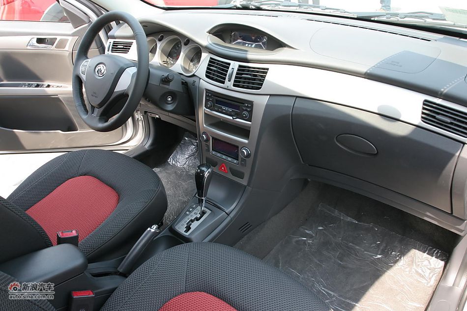 风神H30 CROSS内饰及细节