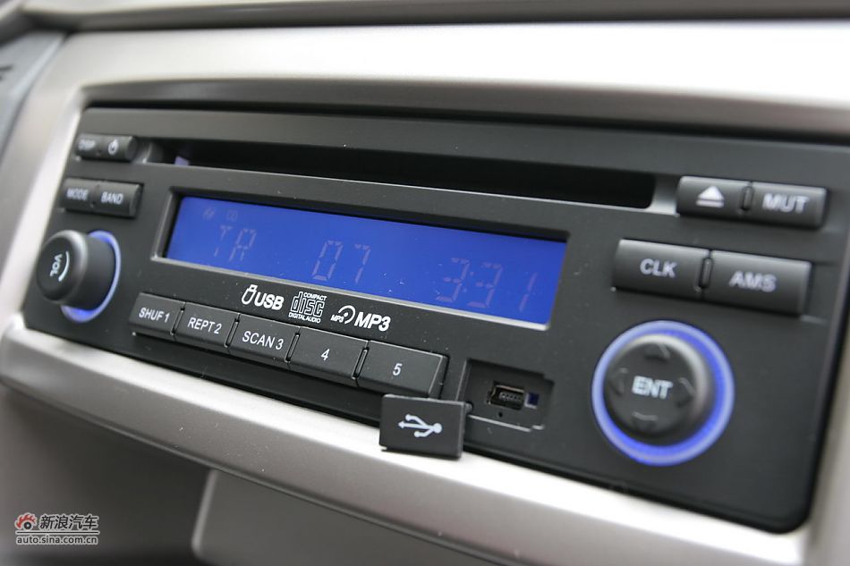 风神H30 CROSS内饰及细节