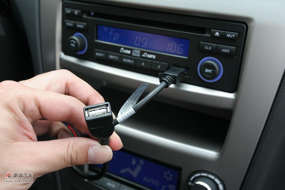 风神H30 CROSS内饰及细节