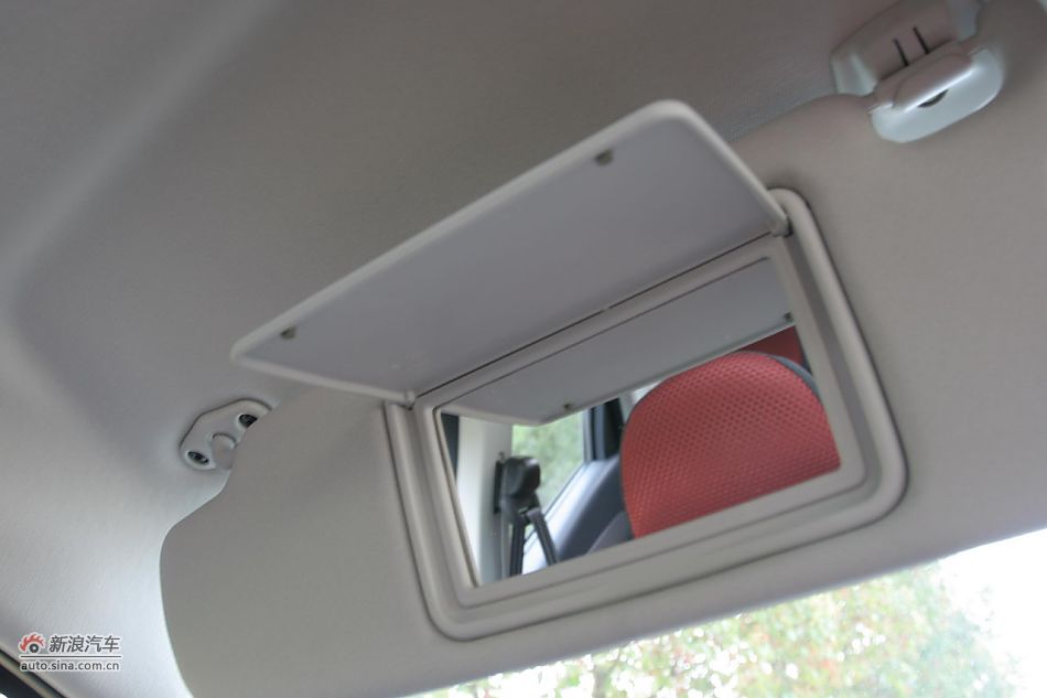 风神H30 CROSS内饰及细节