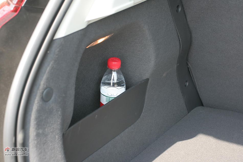 风神H30 CROSS内饰及细节