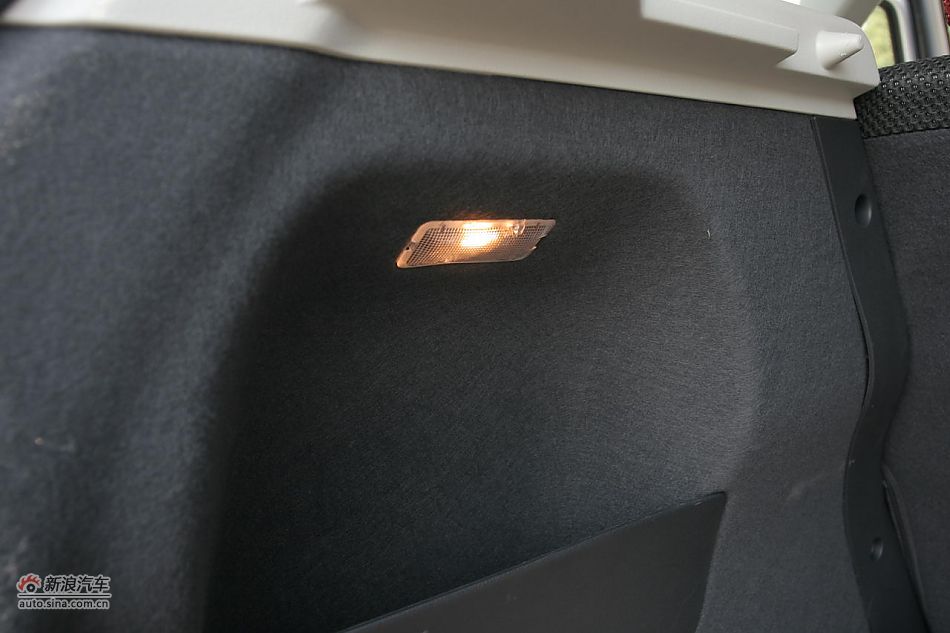 风神H30 CROSS内饰及细节