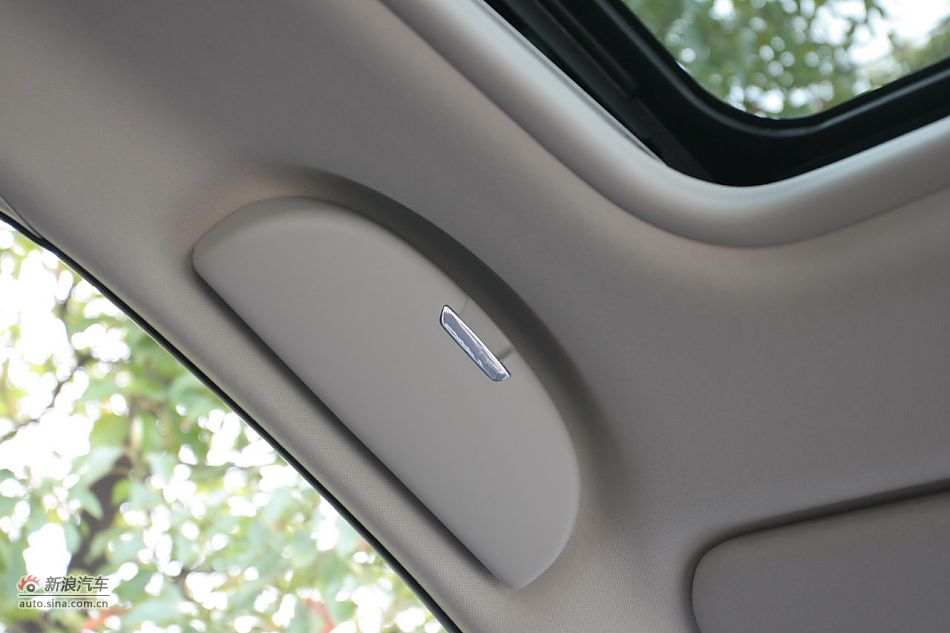 风神H30 CROSS内饰及细节