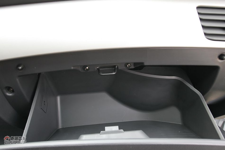 风神H30 CROSS内饰及细节