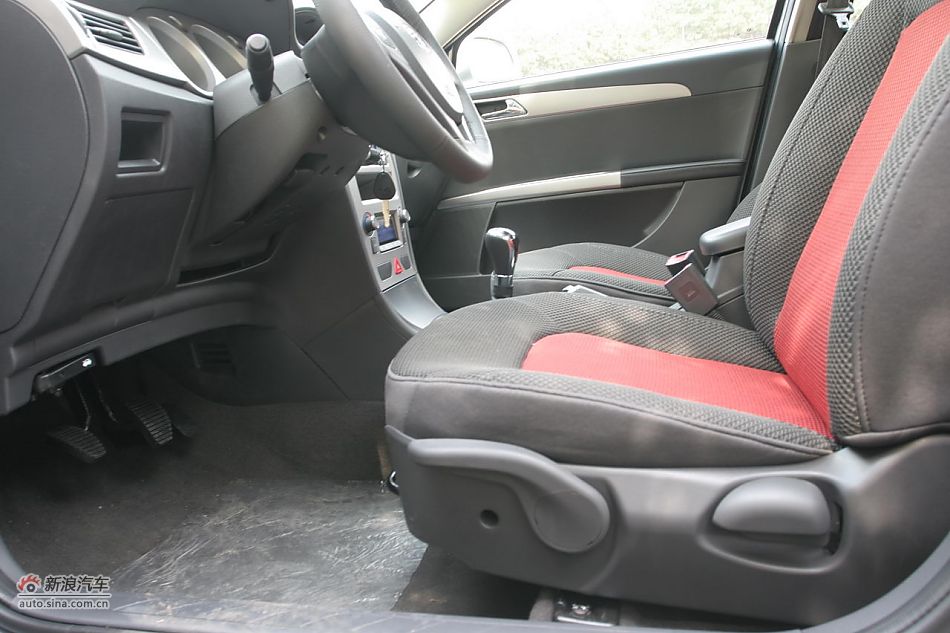 风神H30 CROSS内饰及细节