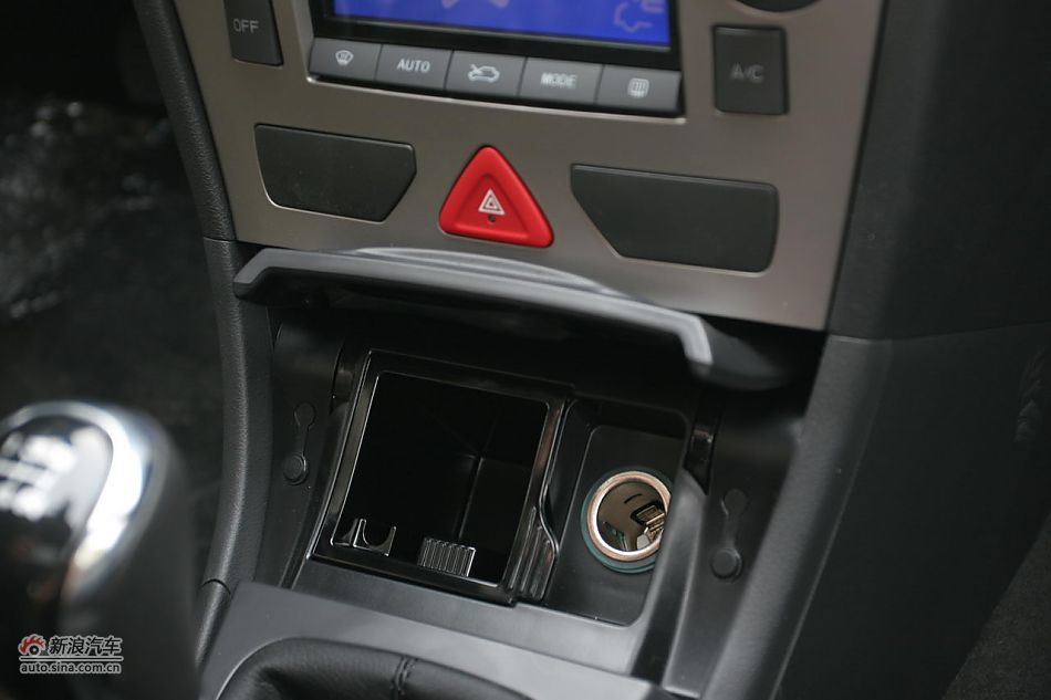 风神H30 CROSS内饰及细节