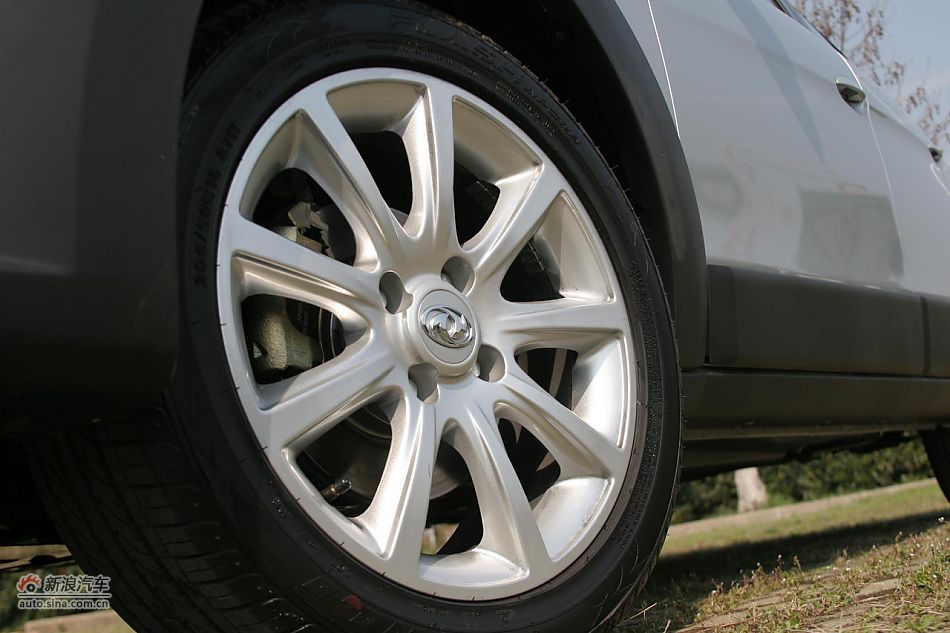 风神H30 CROSS外观及细节