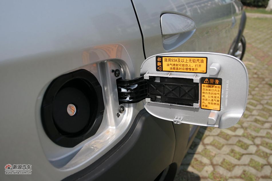 风神H30 CROSS外观及细节