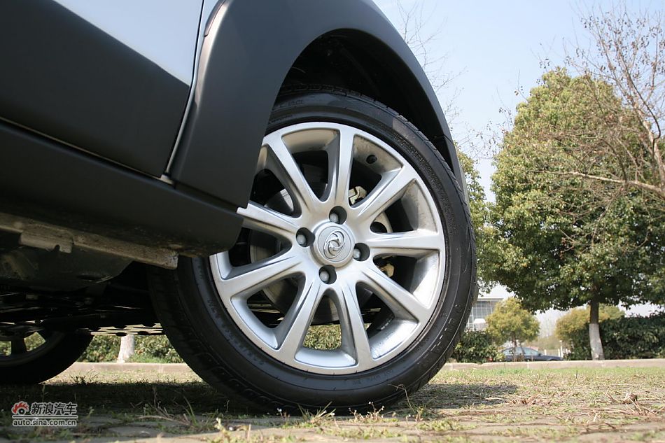 风神H30 CROSS外观及细节