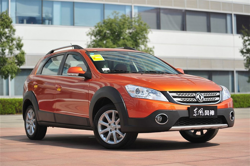 2013H30 CROSS 1.6Lֶ