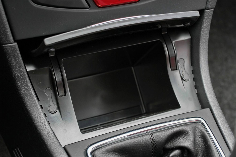 2013款风神H30 CROSS 1.6L手动尊尚型