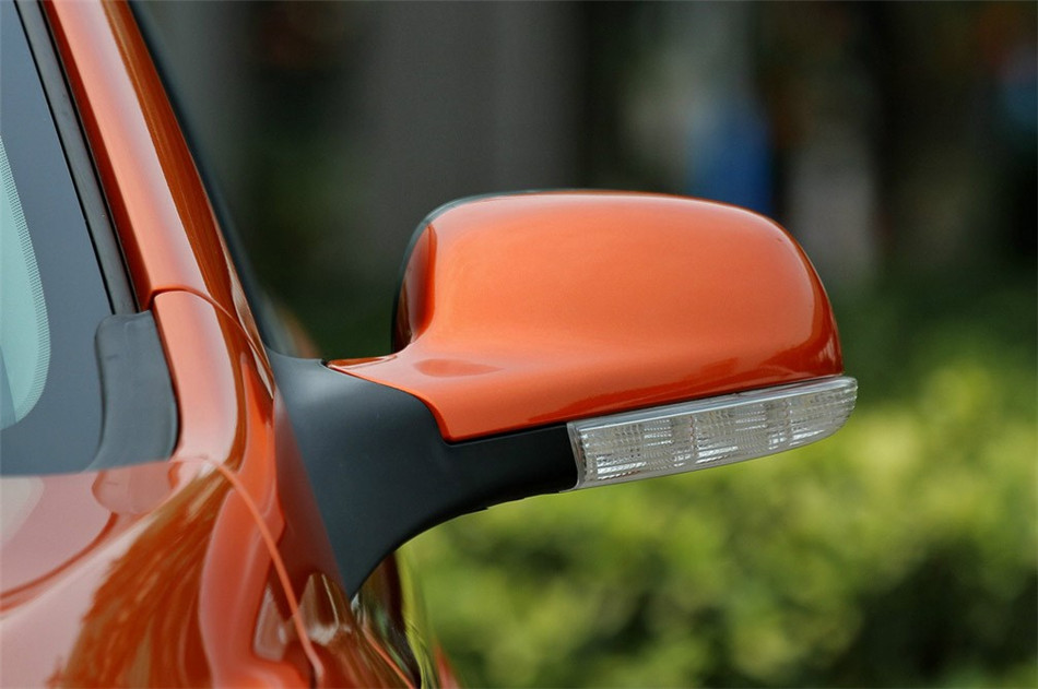 2013H30 CROSS 1.6Lֶ