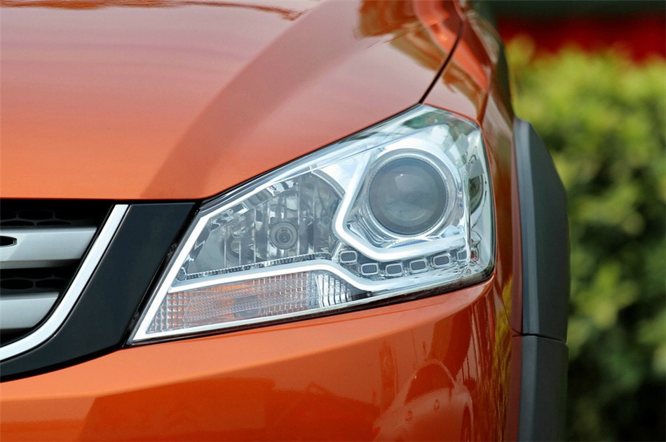 2013H30 CROSS 1.6Lֶ