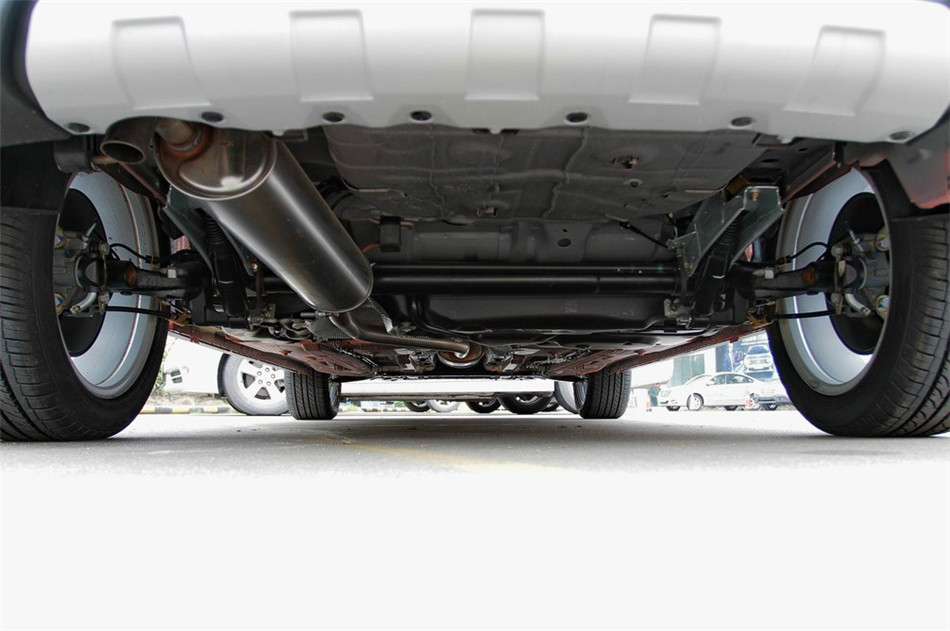 2013H30 CROSS 1.6Lֶ