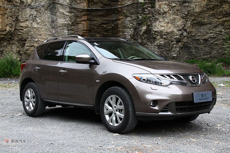 东风日产楼兰外观