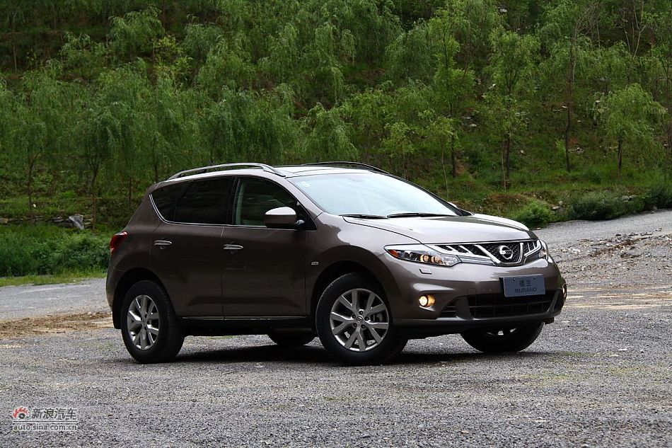 东风日产楼兰外观