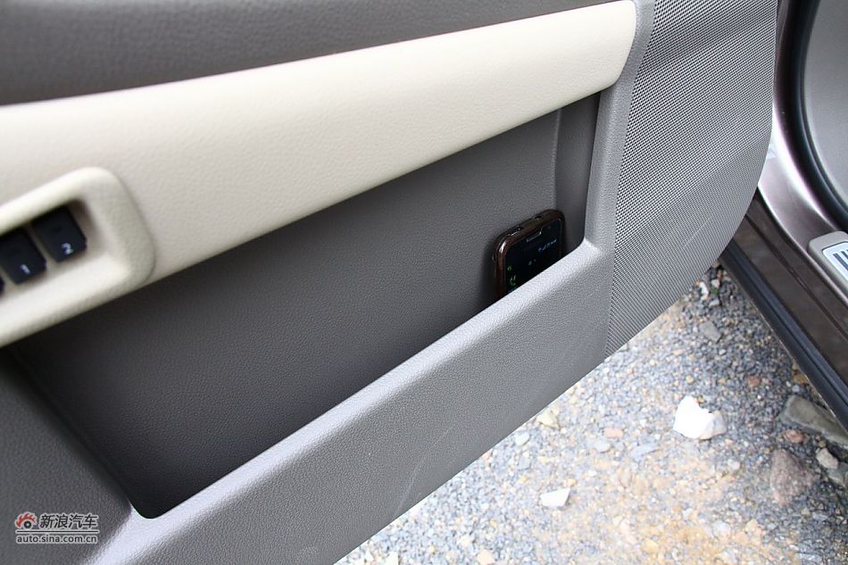 东风日产楼兰空间